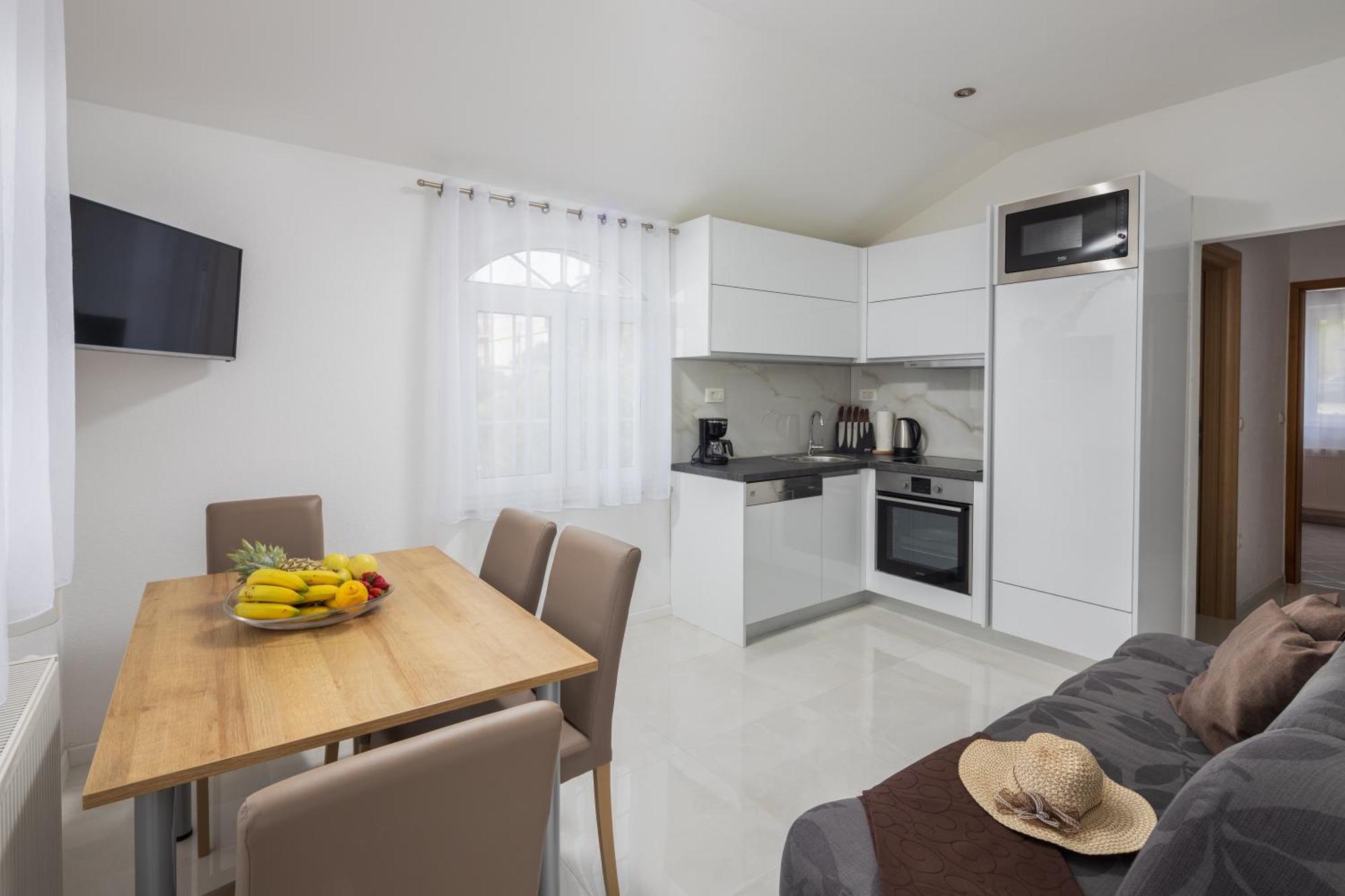 Villa Kristina تروغير المظهر الخارجي الصورة